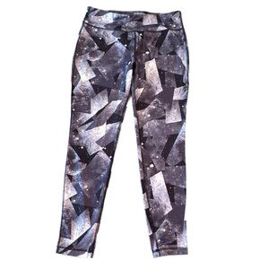 Danskin Now Galaxy Size M (8-10) Dri More Active Sport Leggings Black Gray